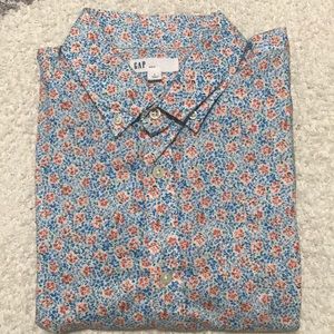 NWT- GAP - Men’s L